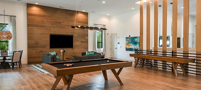 Corporate Suite Shoppe in Jacksonville