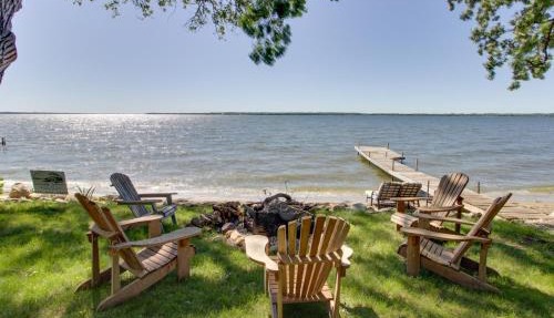 Family & Angler Friendly! Lake Minnewaska Retreat in Glenwood