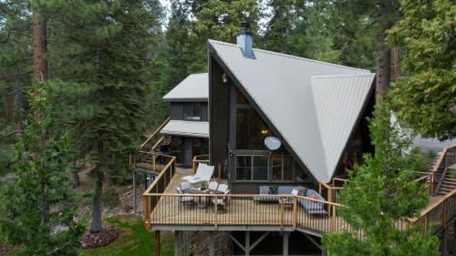 Timberline by AvantStay in Tahoe Vista