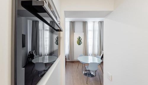Fully furnished and modern flat - Brussels center in Brussels